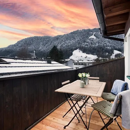 Bacherwiese Penthouse By Alpine Host Helpers Kitzbuhel